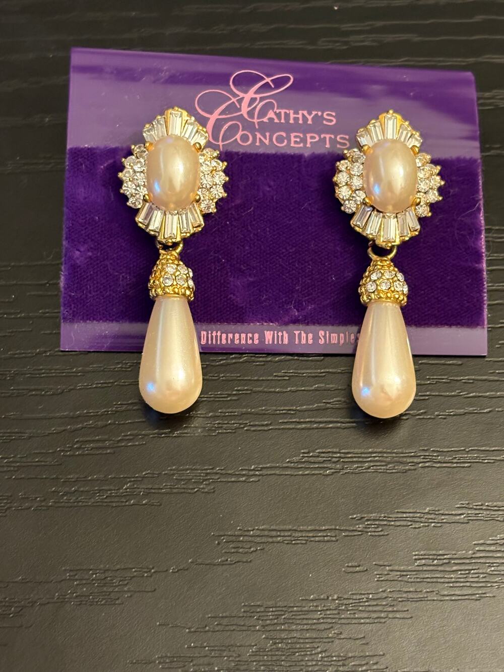 Cathy's Concepts Pearl Rhinestone Drop Earrings NWT